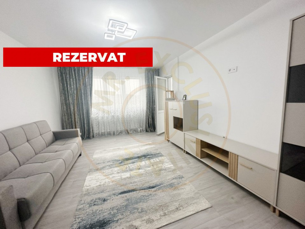 Garsoniera decomandata moderna Gavana