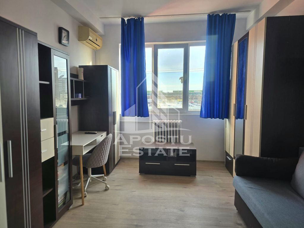 Garsoniera, etaj 2, zona UTA, Arad.