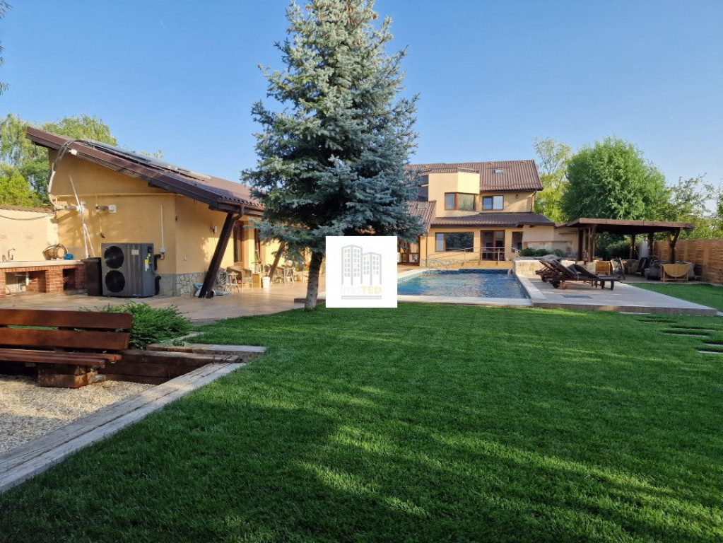 Vila de lux cu piscina Buftea