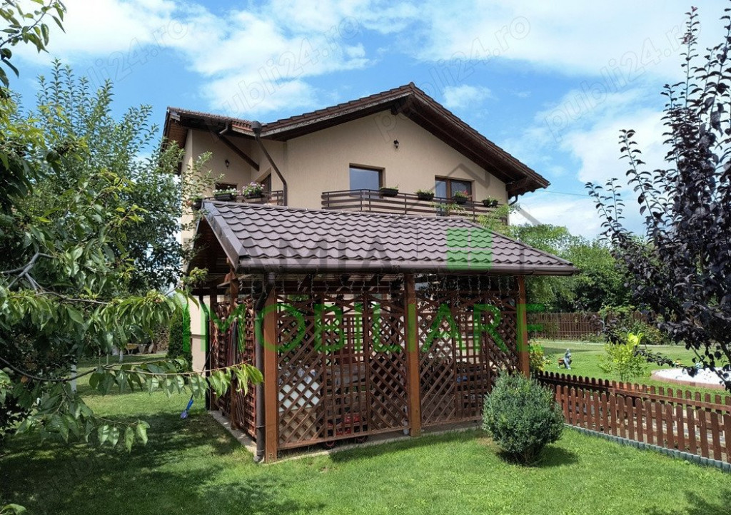 Vila Deosebită de Vânzare în Stupini, Brașov