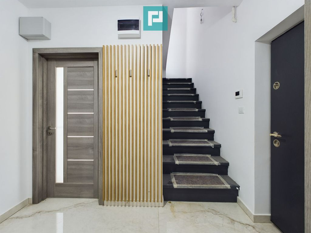 Penthouse nou cu 2 dormitoare și terasă de 29mp