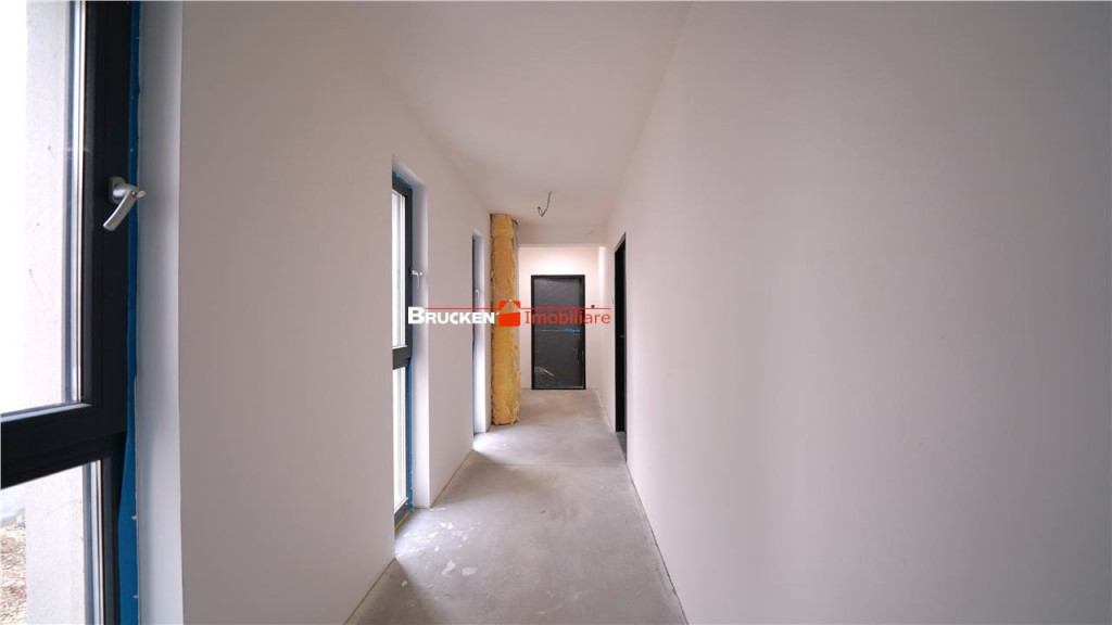 BIROURI ZONA DECEBAL