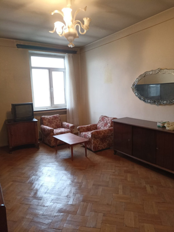 Garsoniera | Bloc Rusesc | Metrou Orizont Zona Drumul Tabere