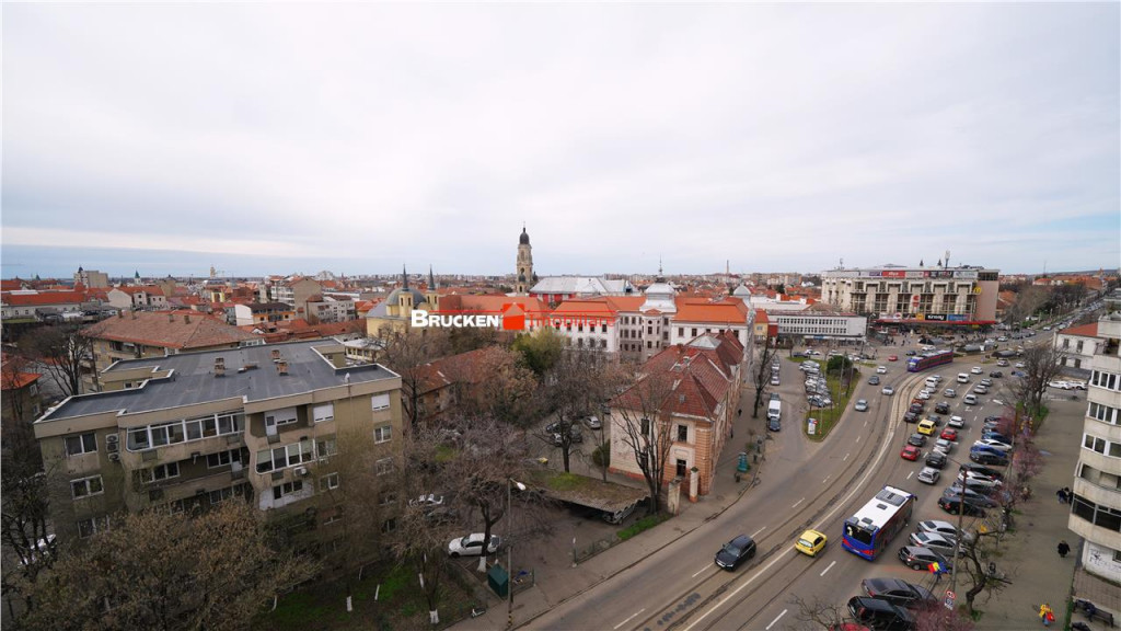 APARTAMENT CU PANORAMA SPECTACULOASA ASUPRA ORASULUI