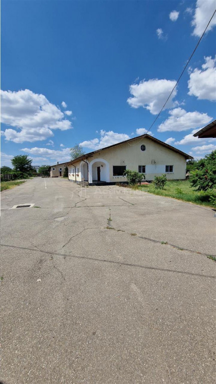 Teren hale - Pipera Plaza - 15 camere - 3 bai - spatiu com