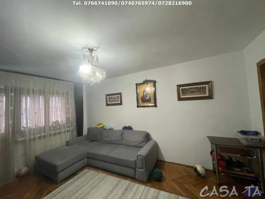 Apartament 3 Camere, Parter, Strada Nicolae Balcescu