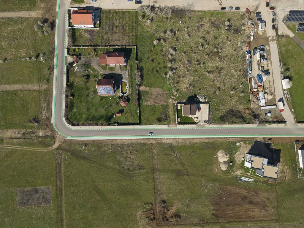 Teren intravilan 501 mp în zona Aradul Nou