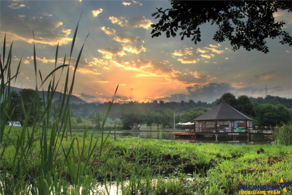 FILM! Casa teren de 606 mp, cadru valoros, Bixad, Covasna.