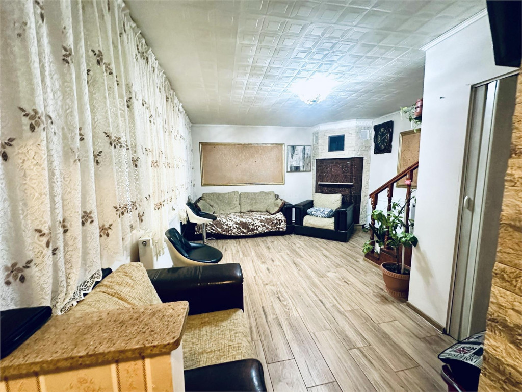 Casa de Barabant - constructie noua - complet mobilata si u