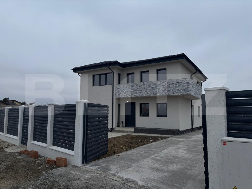 Casa de vanzare P+1 in Razvad