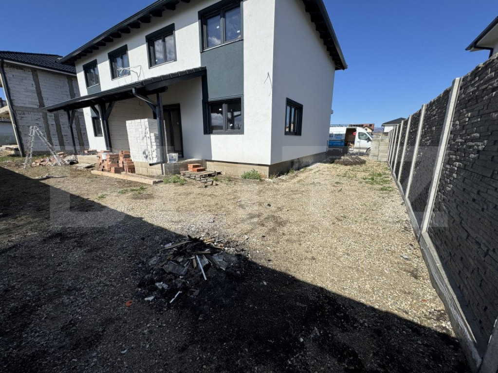 Duplex modern , 115mp , 250mp teren , zona -Micesti