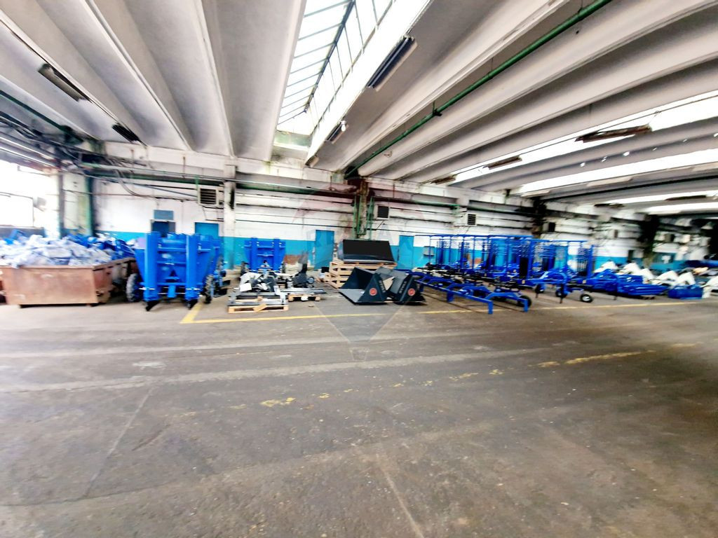 Spațiu industrial de închiriat în Parc Industrial Meca...