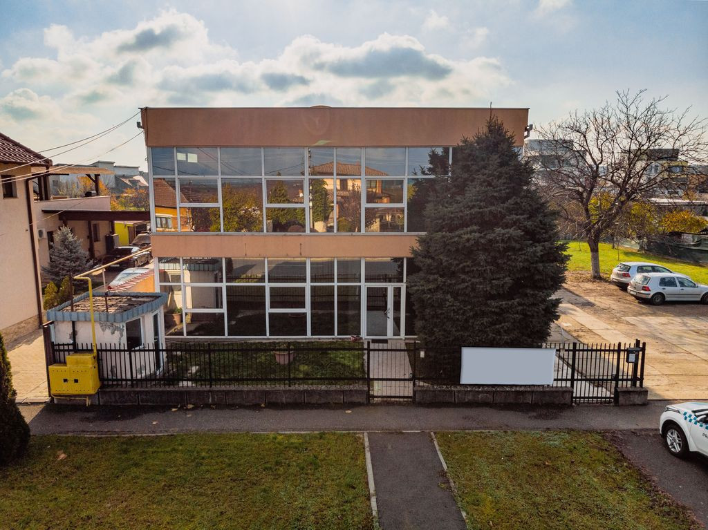 Hală de 2050 mp în Arad