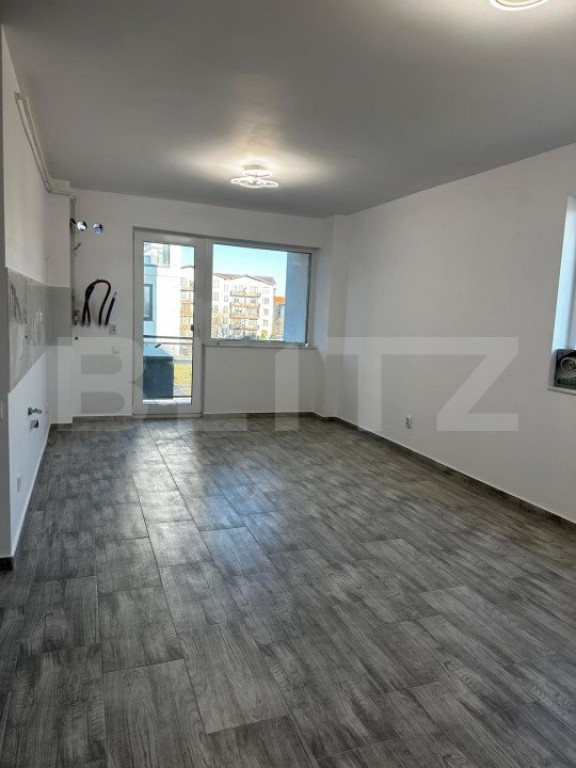 Apartament 2 camere , etaj 1, parcare