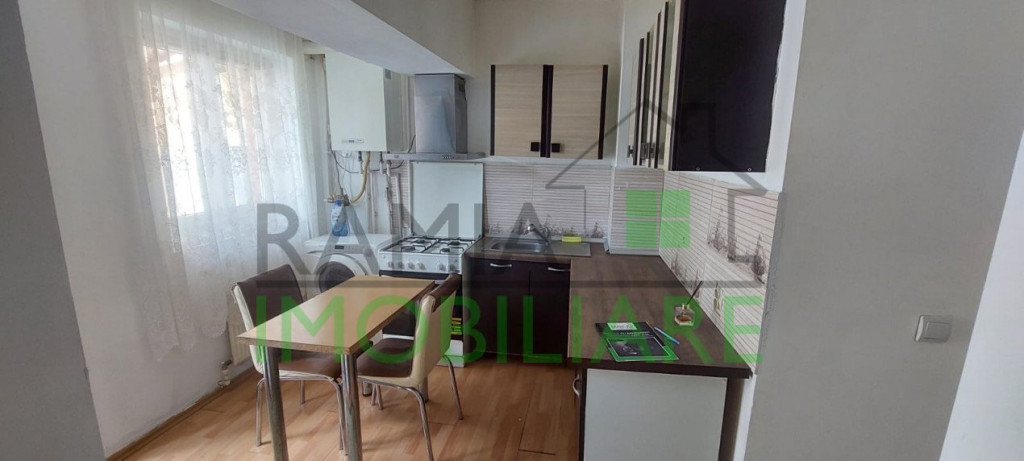 Garsonieră decomandată, modernă și spațioasă – Carti