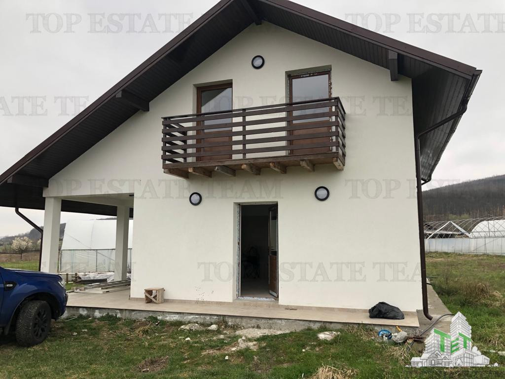 Casa de in Stanomiru Judetul Valcea cu un teren in suprafa
