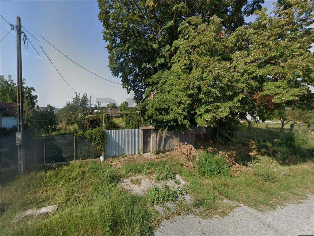 RECO Casa cu teren de Salard