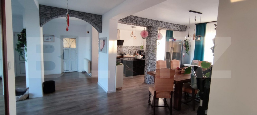 Casa de tip duplex, 123 mp, teren 260 mp, zona Aquastar