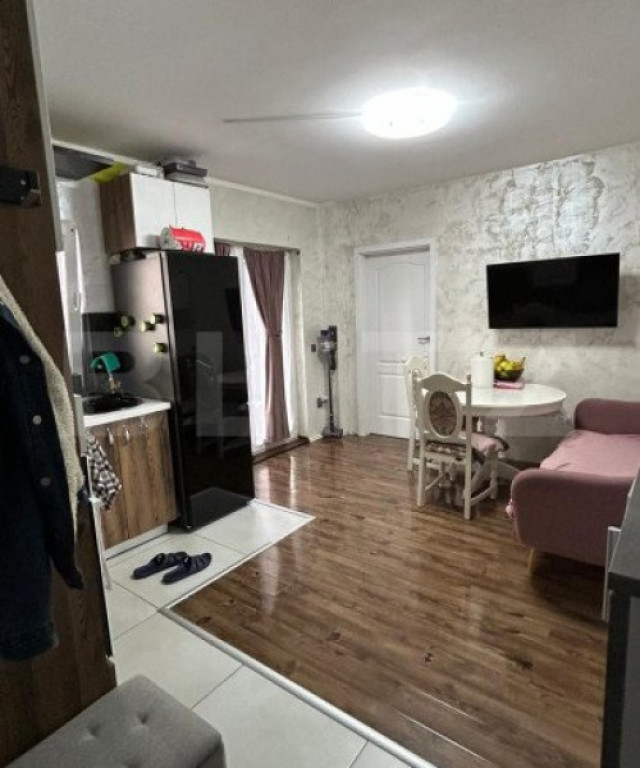 Apartament cu 3 camere, 52,50 mp, cu balcon, parcare, zona D