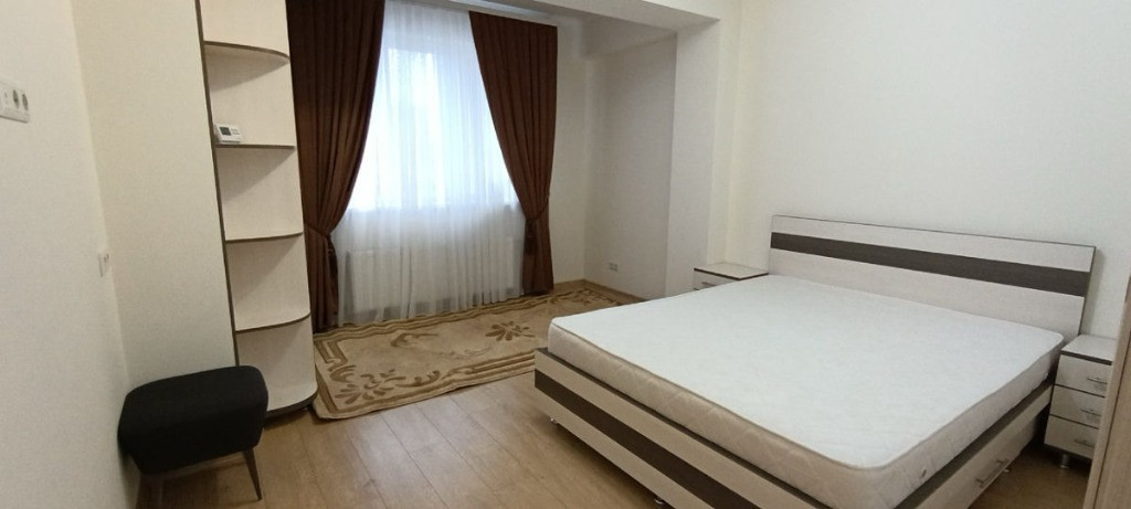 Va propunem spre inchiriere un apartament cu o camera