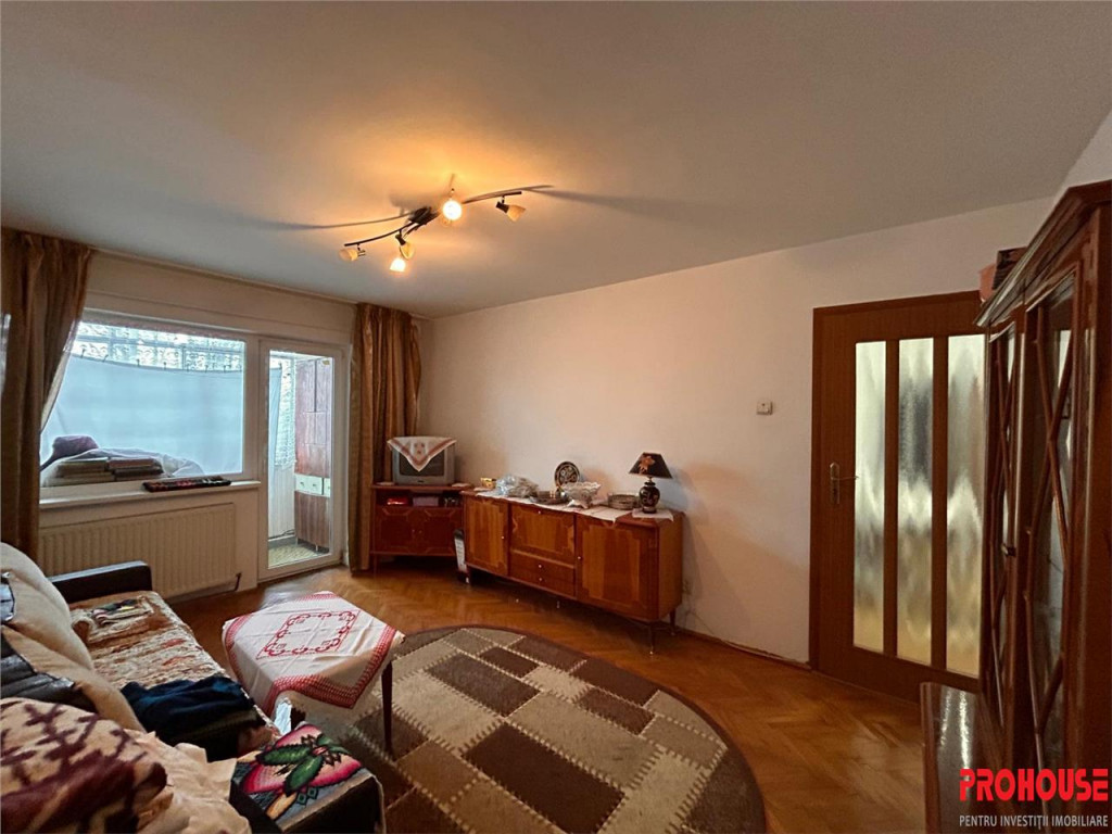 Al. Ghioceilor - Bazinul de inot - 2 camere decomandat