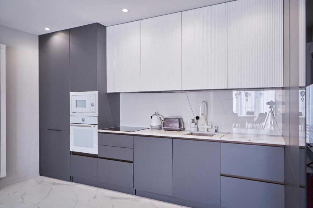 Apartament 3 camere in zona Florilor