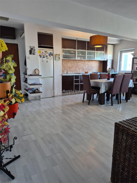 Apartament - 4 camere - Manastur