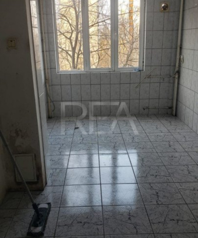 3 Camere Zona Drumul Taberei | Metrou Romancierilor