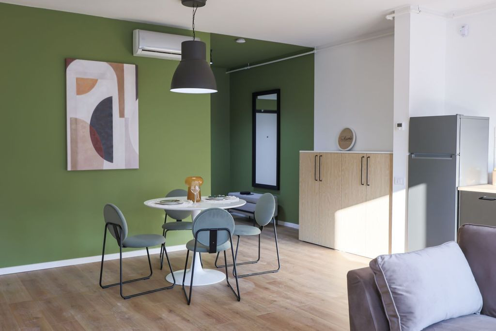 De inchiriat apartament nou si modern cu 2 camere in ARED...