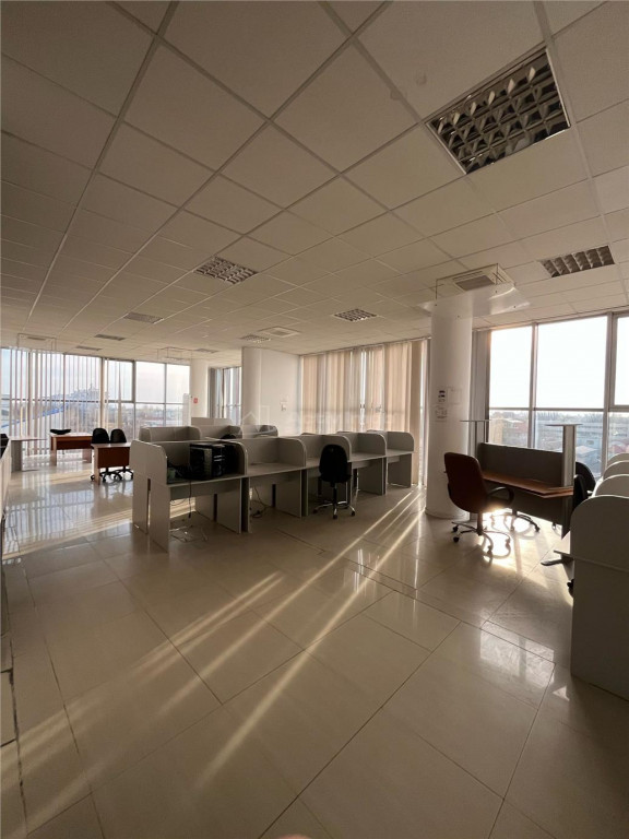 Spatiu Birouri Cosbuc 10 euro mp