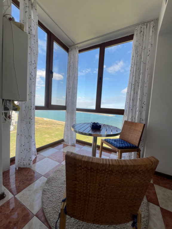 Apartament cu vedere frontala catre mare - zona Faleza Nord