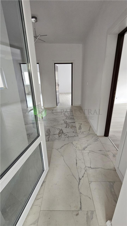 APARTAMENT IN VILA 4 CAMERE , AVRAM IANCU