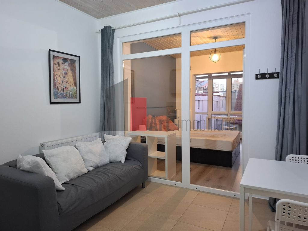 Garsoniera "STILLE" , Grivita-Basarab, in vila