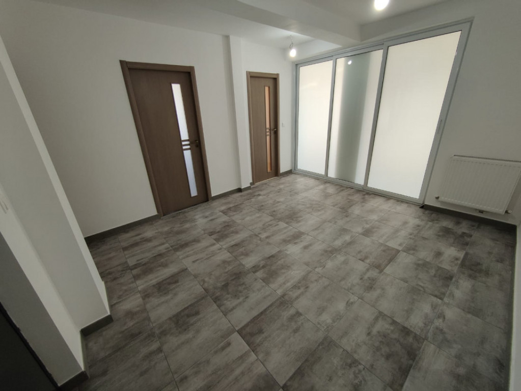 Apartament 3 camere Decomandat 64 Mp Utili - Vișan