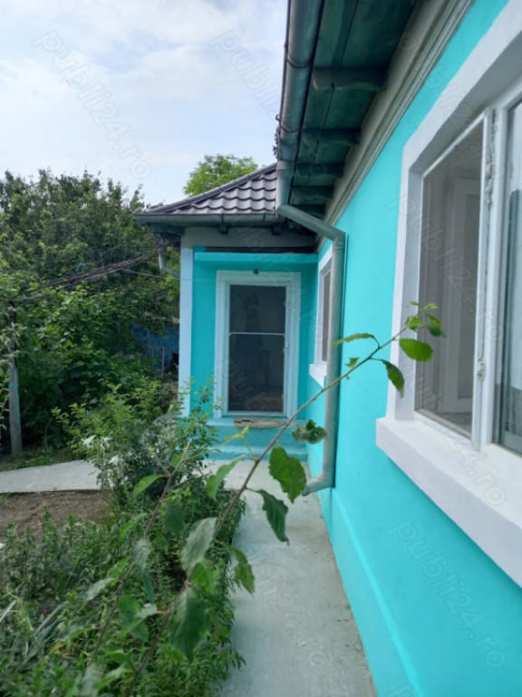 MALCOCI -CASA 3 CAMERE SUPRAFATA 84 MP, TEREN 2200 MP