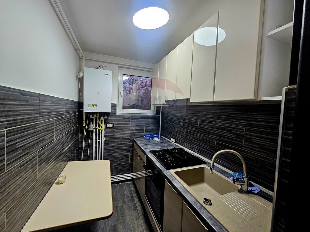 Apartament cu 1 camere de închiriat în zona Darmanesti