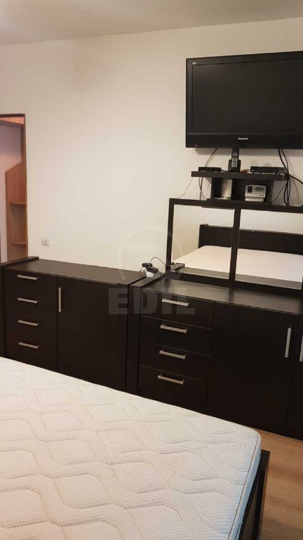 APARTAMENT DE INCHIRIAT