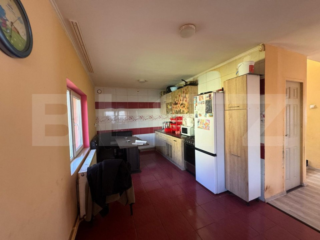 Casa cu 5 camere, 188 mp, zona Zavoi