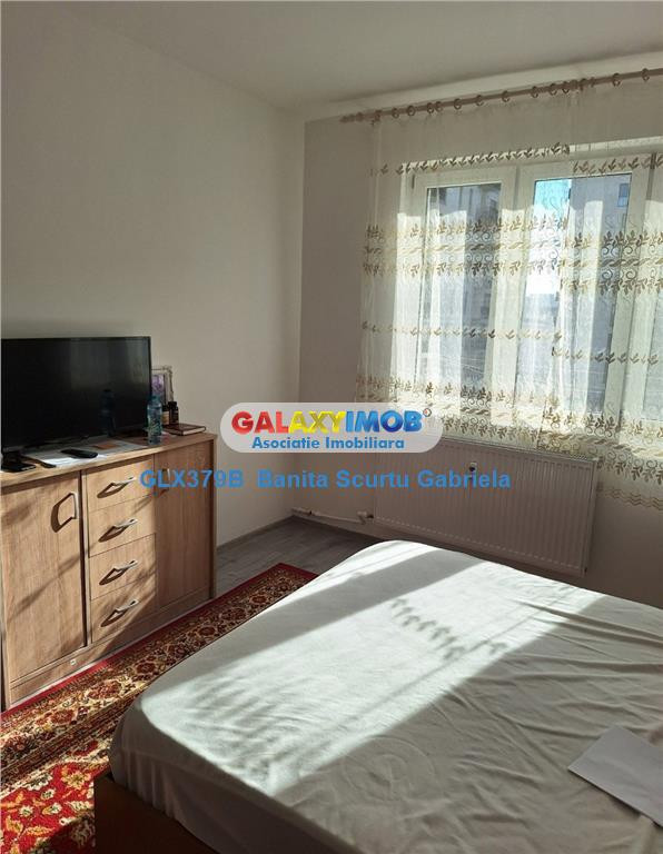 Garsoniera 32 mp,dec, renovata,etaj 3 zona Piata Delfinului