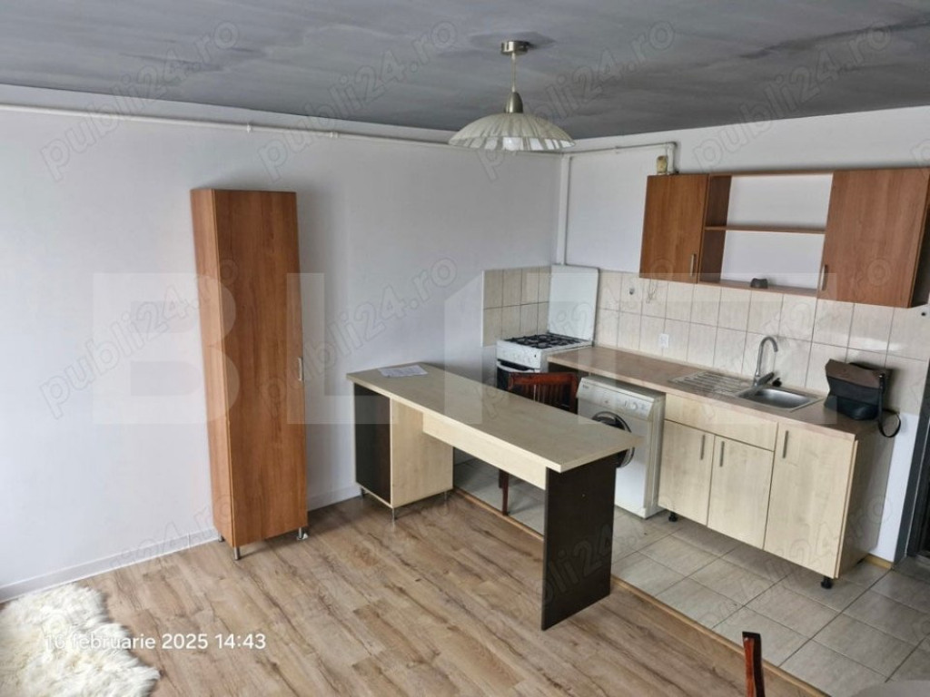 Apartament de inchiriaat, cu mansarda, 2 camere, 62 mp, Bras