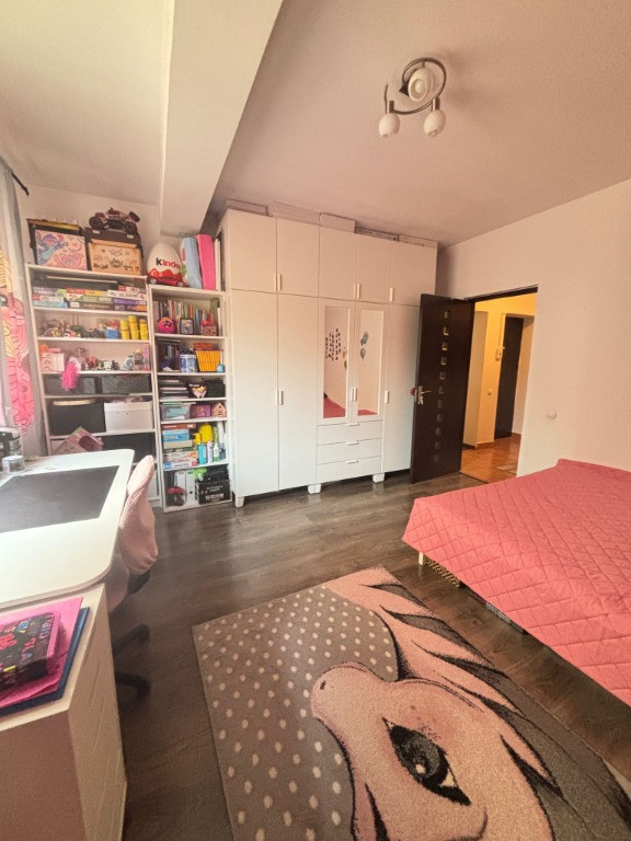 Apartament cu 2 camere - 10 minute metrou Dimitrie Leonida