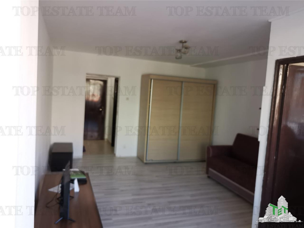 Garsoniera Piata Progresul