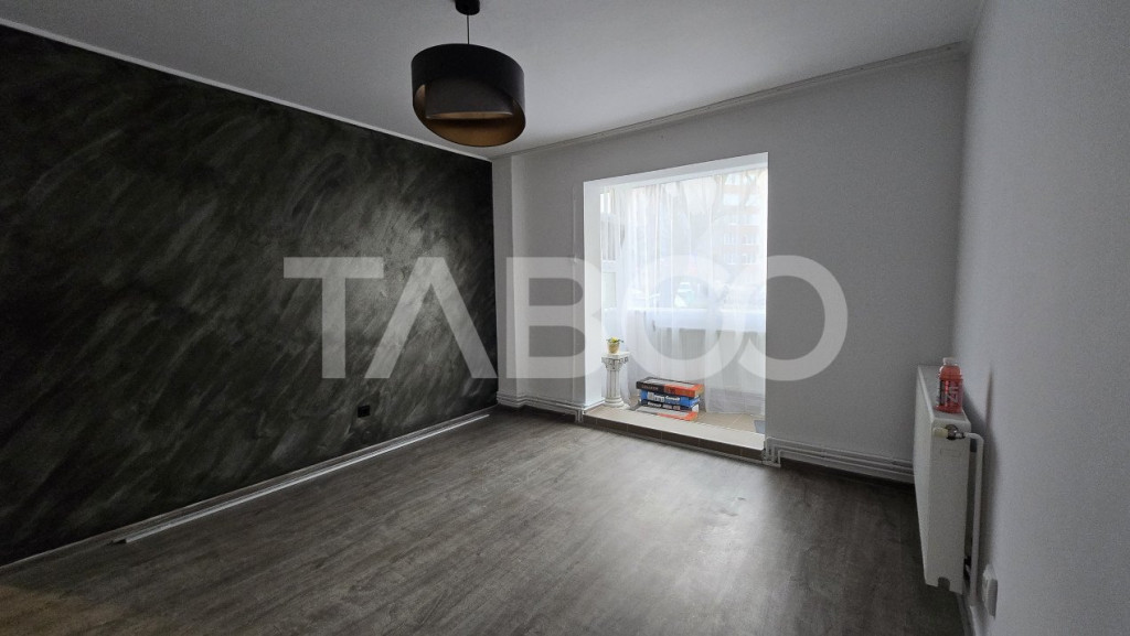 Apartament 2 camere la parter pretabil spatiu comercial de v