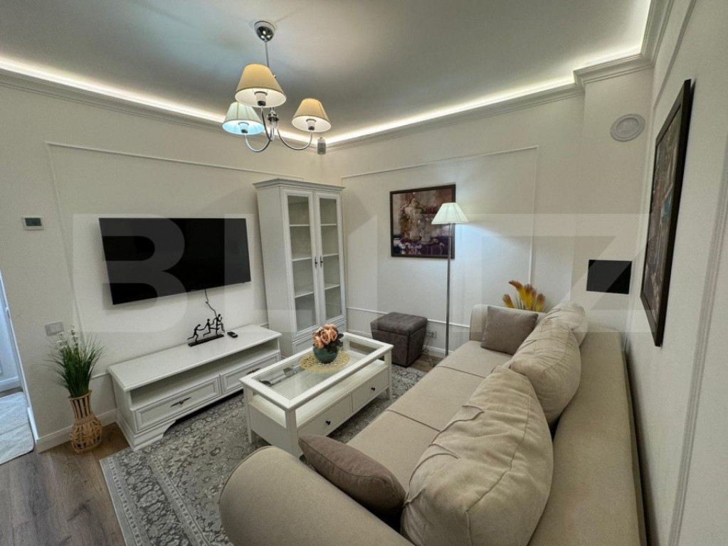 Casa individuala de vanzare, cu 3 camere, 100 mp, zona Gruia