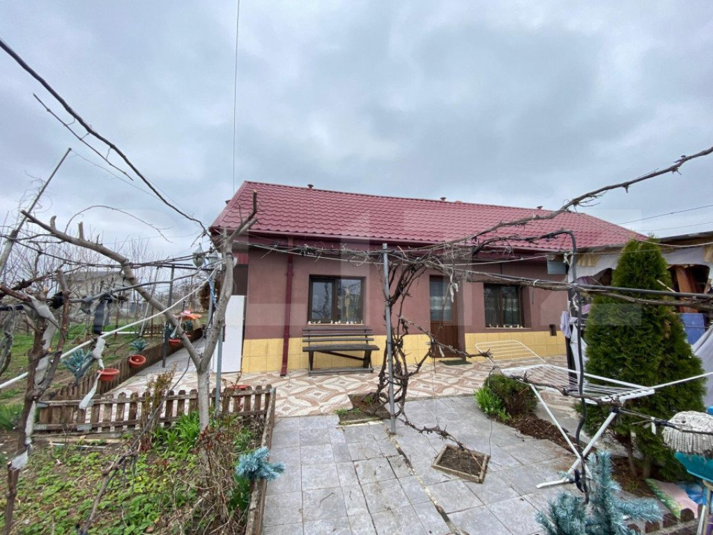 Casa individuala 676mp teren Aroneanu - acces facil in Iasi