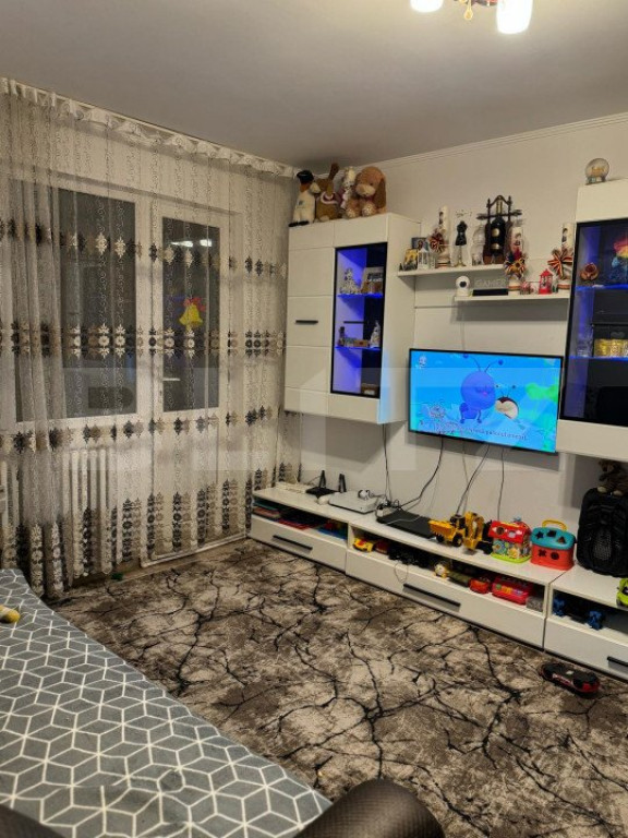 Apartament cu 2 camere, 48 mp, zona Tătărași