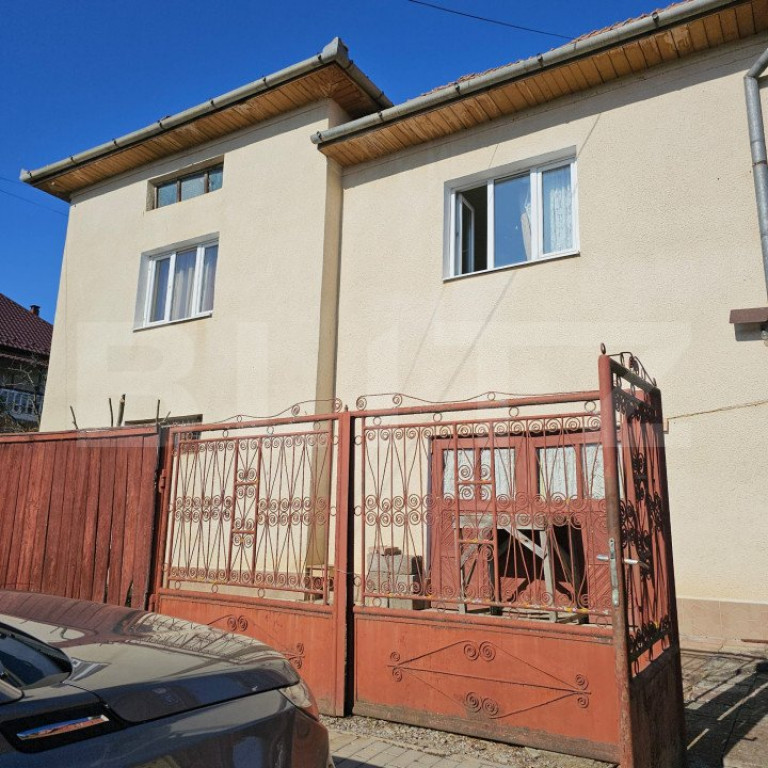 Casa de vanzare in Sarmasu