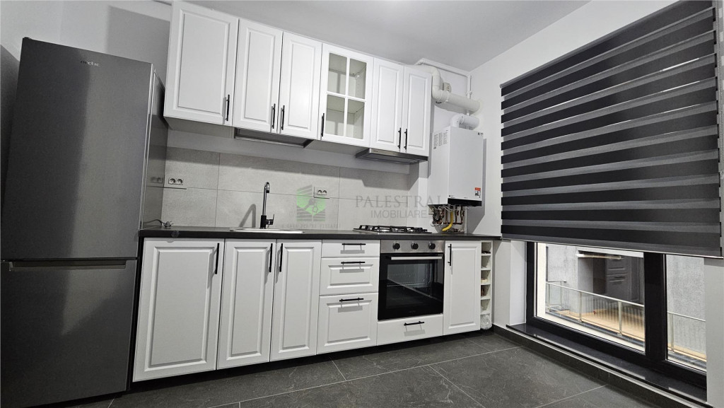 APARTAMENT 2 CAMERE CENTRUL CIVIC , BLOC NOU , ETAJ 1 , LOC