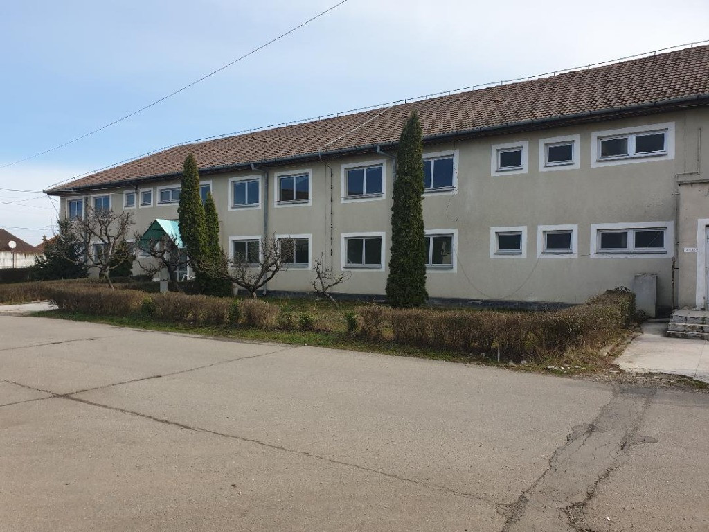 Hale P+E ,SC 9000 mp , teren 14500 mp , Zona Centura -Metro, 1000kw