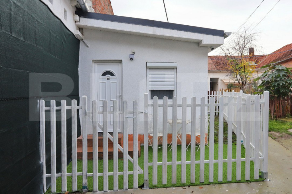 Apartament cu 1 camera, 22 mp, la curte comuna, zona ulreace